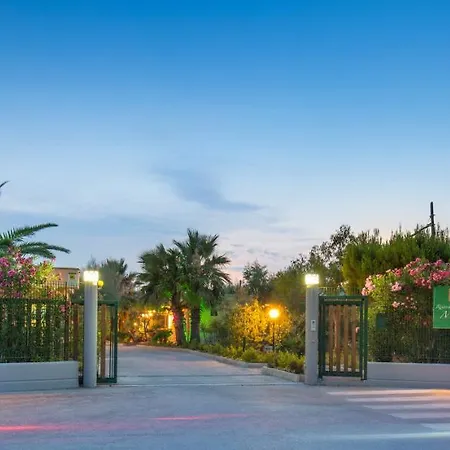 Apartahotel Villaggio Mirage