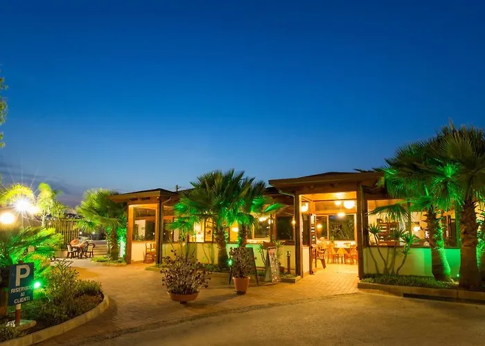 公寓式酒店 Villaggio Mirage 维耶斯泰